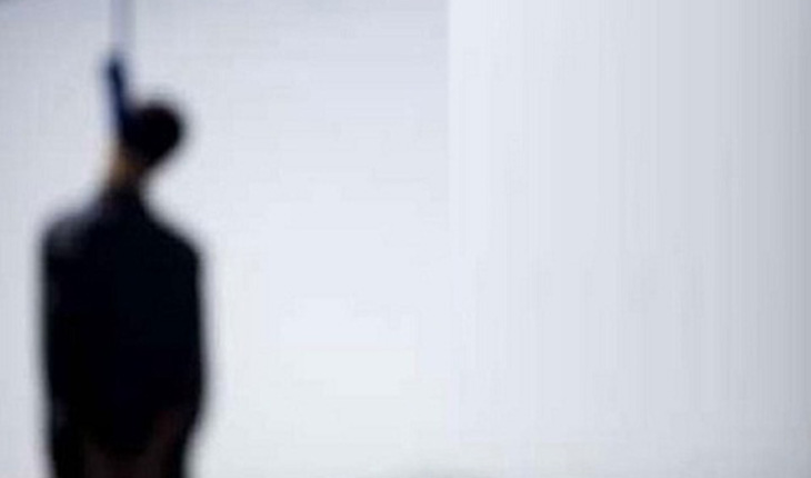 মসজিদের বারান্দায় বৃদ্ধের ঝুলন্ত লাশ