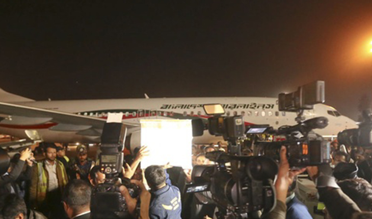 প্রিয় জন্মভূমিতে বেইলি রোডের বাসায় সৈয়দ