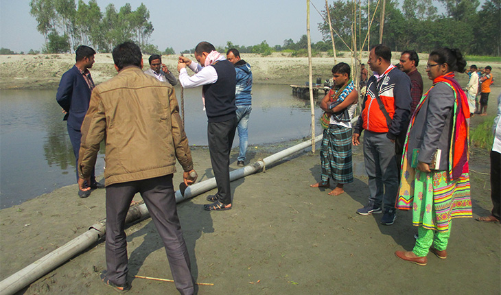 নাগরপুরে তিনটি অবৈধ ড্রেজার জব্দ