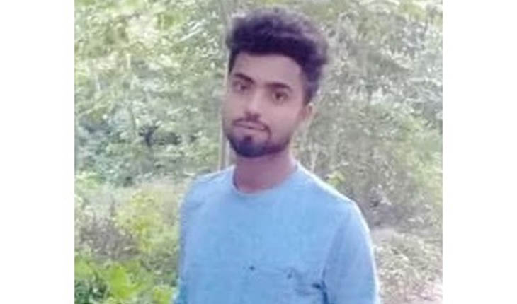 মির্জাপুরে শিক্ষার্থীদের ওপর মোটরসাইকেল