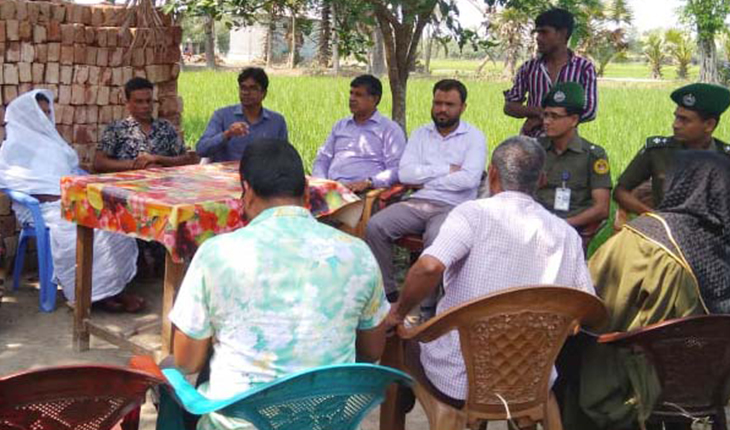 মজিবুর রহমানের পরিবারকে অনুদান