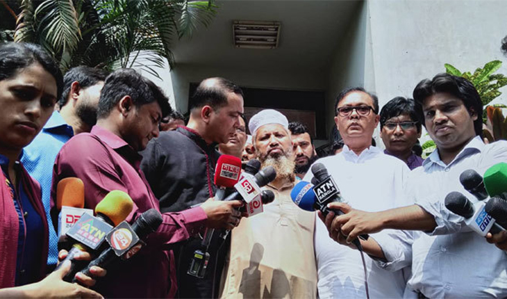 রাষ্ট্রের কাছে বাবার চাওয়া এখন কেবল ন্যা