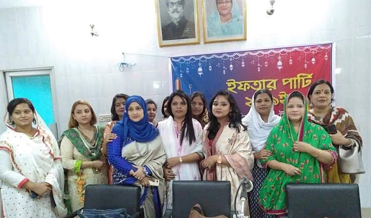 টাঙ্গাইলে লেডিস ক্লাবের ইফতার মাহফিল অনু