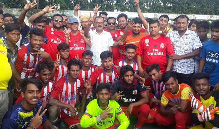 মির্জাপুরে বঙ্গবন্ধু গোল্ডকাপ ফুটবলে পৌর