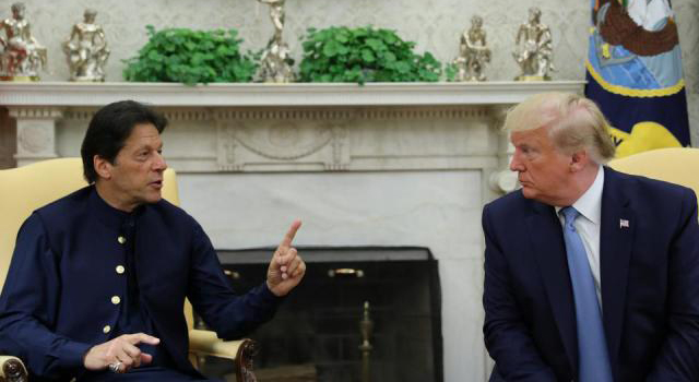 পাকিস্তানকে  ৪৪ কোটি ডলার অর্থ সহায়তা দি