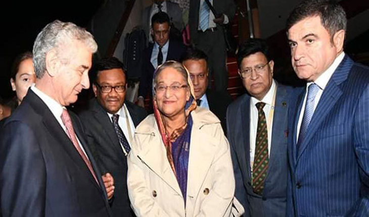 আজারবাইজানের রাজধানী বাকু পৌঁছেছেন প্রধ