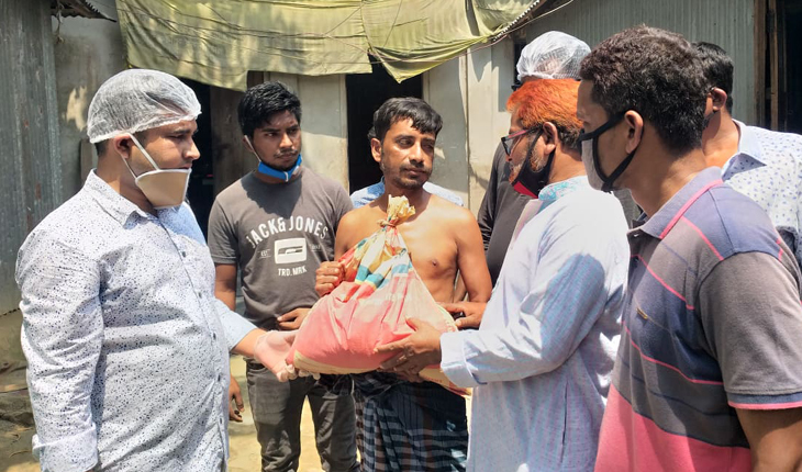 সাবেক মেয়র মুক্তির  দুই হাজার খাদ্য সামগ