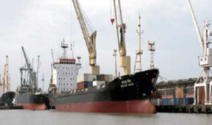 কয়লা বোঝাই বিদেশি জাহাজের ক্যাপ্টেনসহ ৬