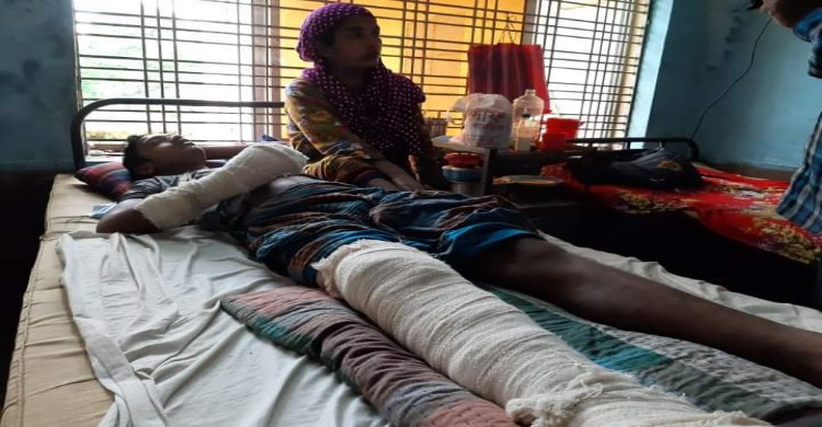 রং নম্বরে পরিচয়, দেখা করতে গিয়ে গণধোলাই 