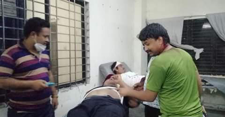 পাওনা টাকা চাওয়ায় সাবেক সেনা কর্মকর্তাসহ