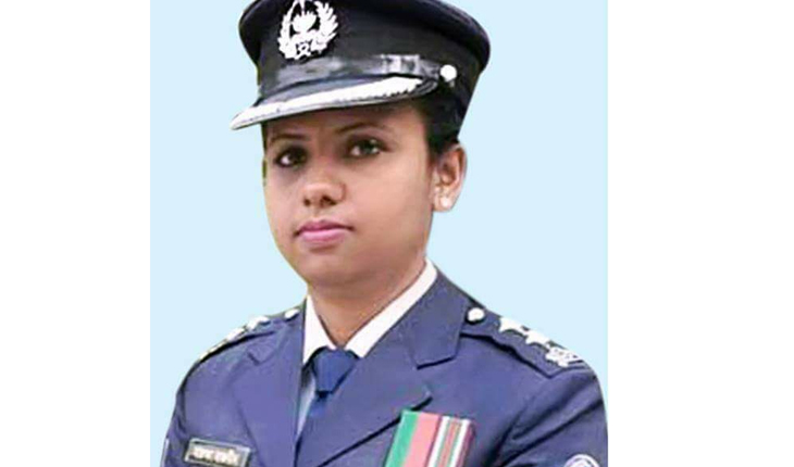 ঘাটাইলের মেয়ে মারুফা নাজনীনের এএসপি হওয়া