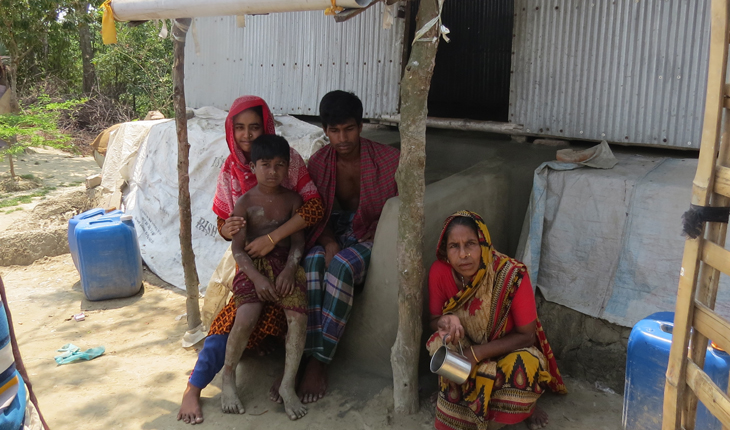 ঘরমুখী শ্রমজীবি ৩০ হাজার পরিবার দূশ্চিন্