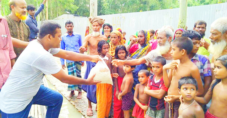 যমুনা চরাঞ্চলের ৪'শ বন্যার্তদের পাশে দাঁ