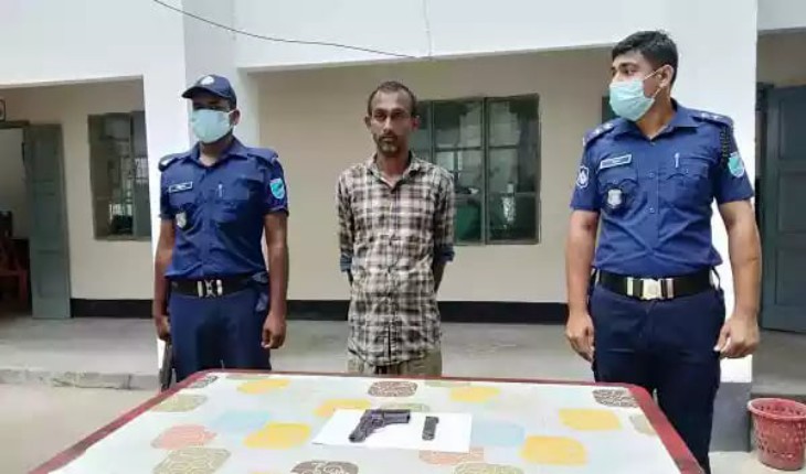 সখিপুরে বড় ভাইকে অস্ত্র দিয়ে ফাঁসাতে গিয়