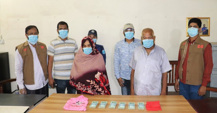 টাঙ্গাইলে পোস্ট মাস্টারকে গুলি করে ছিনতা