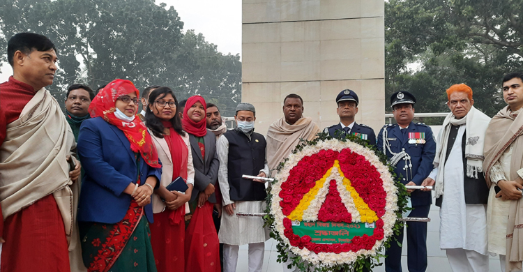 টাঙ্গাইলে নানা কর্মসূচিতে বিজয় দিবস পালি