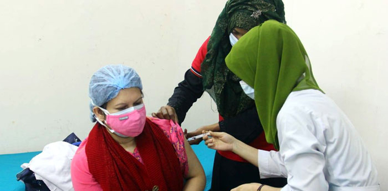 ২৪ ঘণ্টায় টিকা নিয়েছে ২ লাখ ২৬ হাজার মান