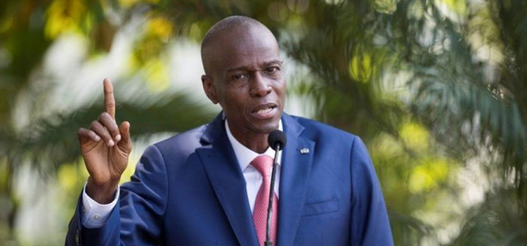 হাইতির প্রেসিডেন্টকে নিজ বাড়িতে গুলি করে