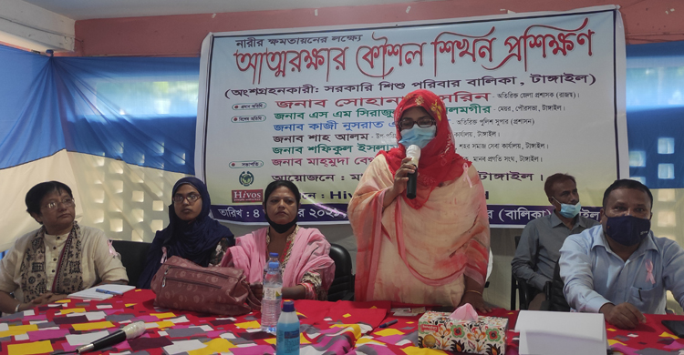 টাঙ্গাইলে নারীর ক্ষমতায়নের লক্ষে আত্মরক্