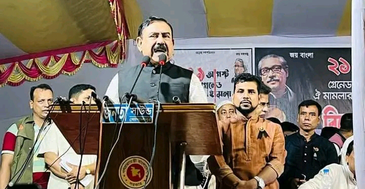 শেখ হাসিনার সাথে খালেদা জিয়ার তুলনা হবে