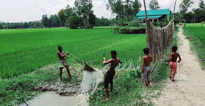 লোডশেডিং ও জ্বালানি তেলের দাম বৃদ্ধিতে ক