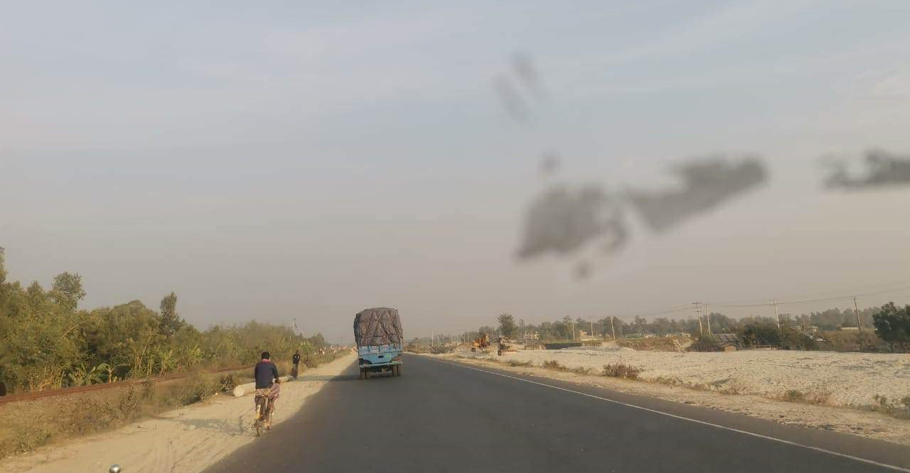 বঙ্গবন্ধু সেতুতে যান চলাচল স্বাভাবিক, বন