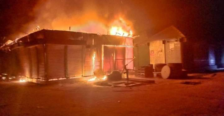 বাসাইলে অগ্নিকান্ডে সোয়াকোটি টাকার ক্ষয়ক