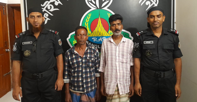 টাঙ্গাইলে ১৫০ লিটার দেশীয় চোলাই মদসহ ২ ম