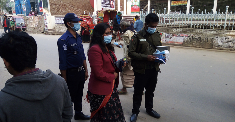 টাঙ্গাইলে &nbsp;ভ্রাম্যমাণ &nbsp;আদালতে &nbsp;অর্থদন্ড