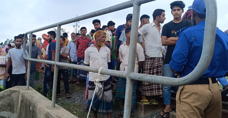 টাঙ্গাইলে ব্যবসায়ীর ঝুলন্ত লাশ উদ্ধার