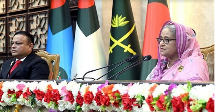 কারো হস্তক্ষেপে মাথা নত করব না: প্রধানমন