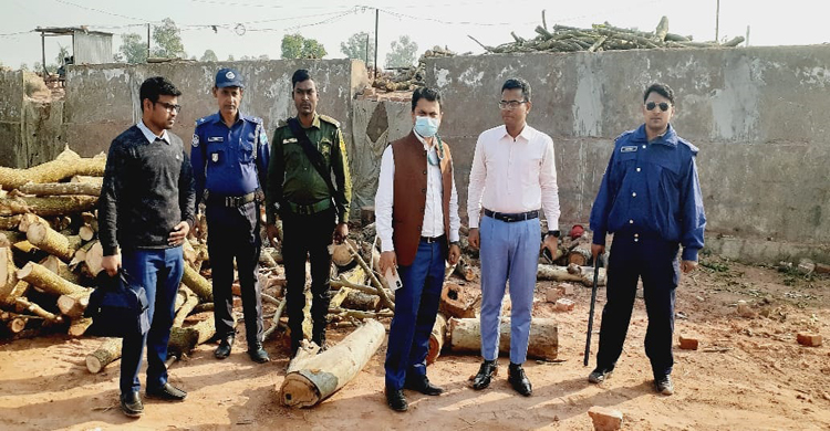 কালিহাতীতে ফাইভস্টার ইটভাটায় ভ্রাম্যমান