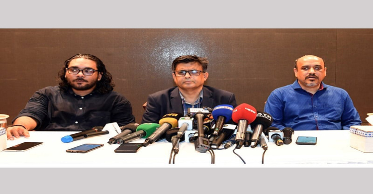 রাজনৈতিক দলগুলোর সঙ্গে পরামর্শ করে কাজ শ