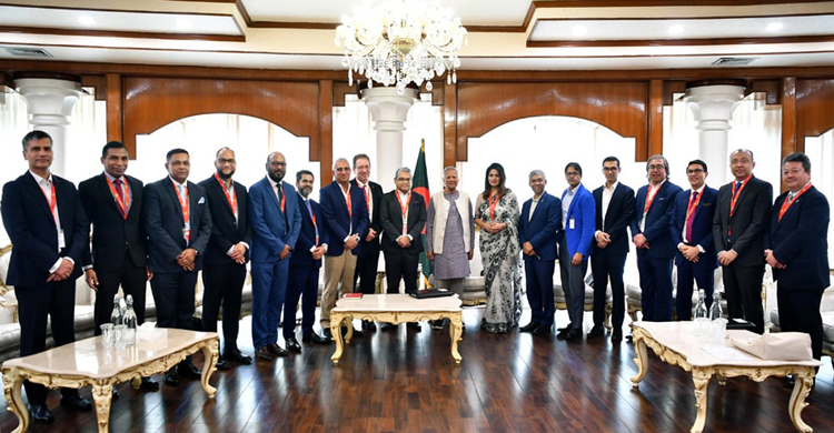 ব্যবসায়ীদের সরকারের সঙ্গে ঐক্যবদ্ধভাবে ক