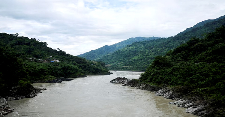 চীনের নতুন মেগা বাঁধে ভারতে &lsquo;জলযুদ্ধের'
