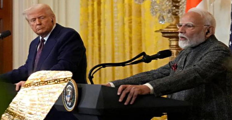 রাশিয়ার তেল কেনা বন্ধের প্রতিশ্রুতি দিয়ে