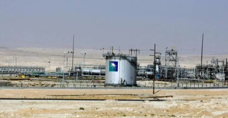 ইরান যুদ্ধে ১৫০০ কোটি ডলারের আয় হারিয়েছে